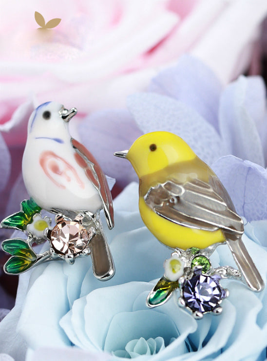 Lovely Bird Rhinestone Earrings