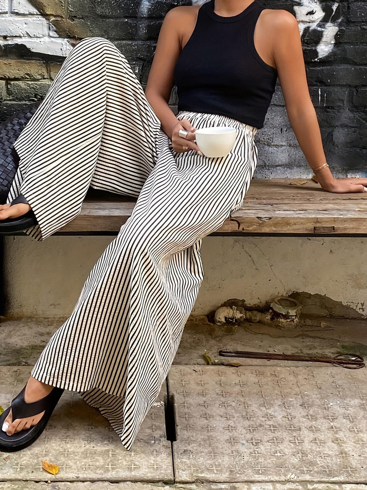 Vertical Stripe Elastic Waist Wide Leg Pants