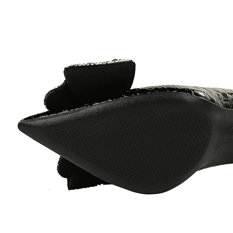 Women’s Stiletto Pumps With Bowknot Design And Rhinestone Detail