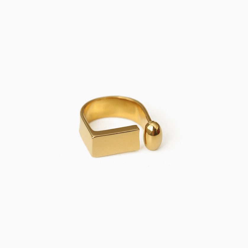 Gold D-Ring In Letter Shape - Tone Plated