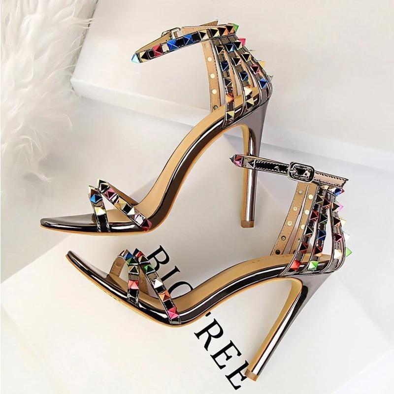 Rivets Women Sandals Roman Style Heeled