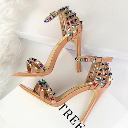 Rivets Women Sandals Roman Style Heeled Nude / 34