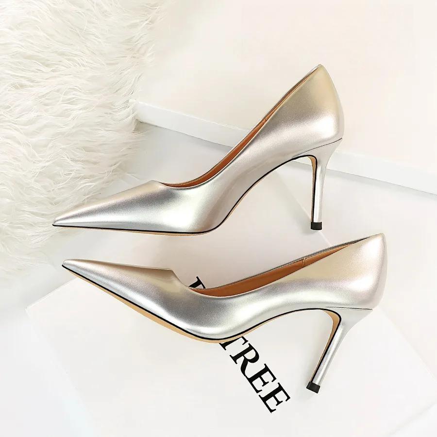 Patent Leather Pointed Toe Stiletto Pumps For Women Office Wear 272-Sliver / 34