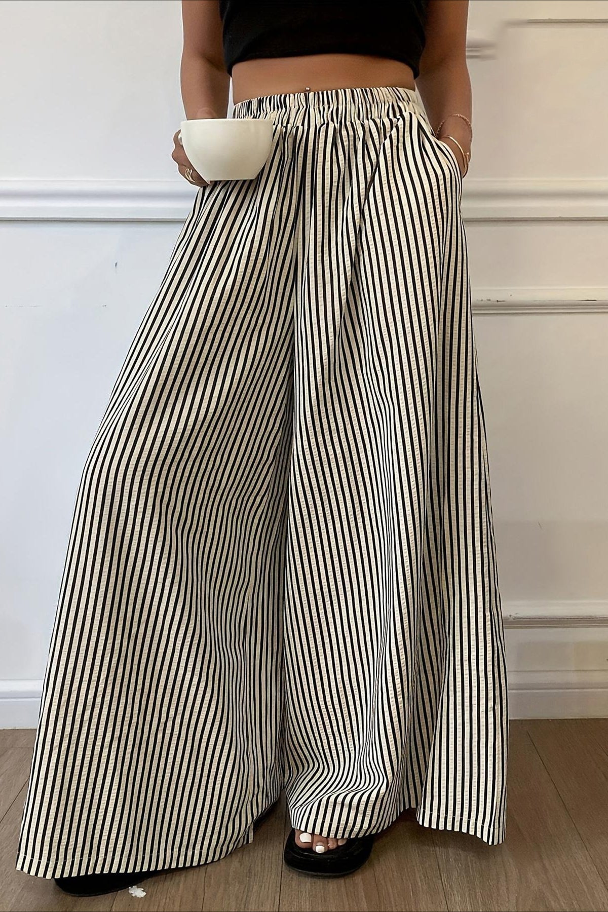 Vertical Stripe Elastic Waist Wide Leg Pants