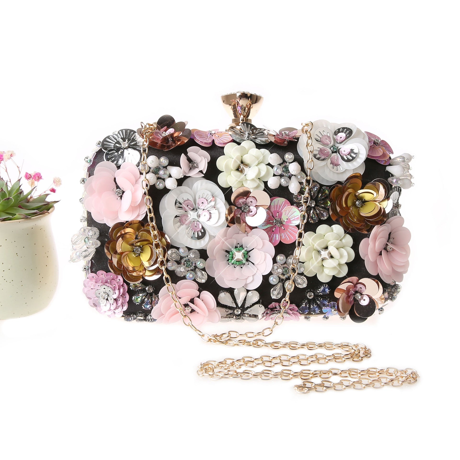 Zenaida Beaded Floral Clutch Bag