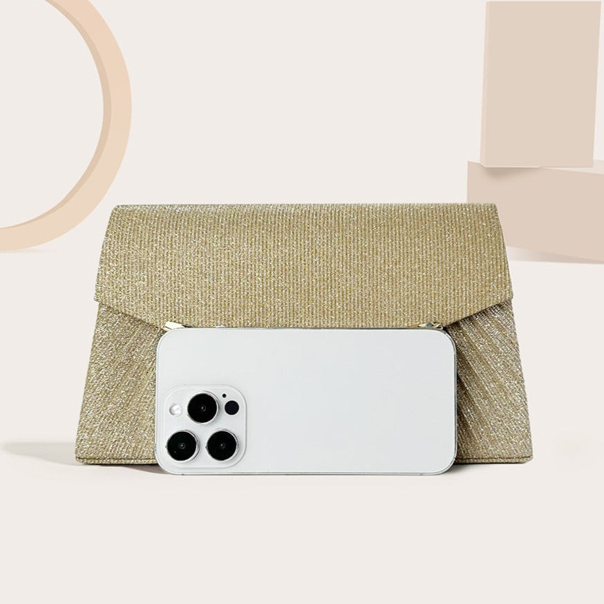 Shiny Pleated Clutch By Amy