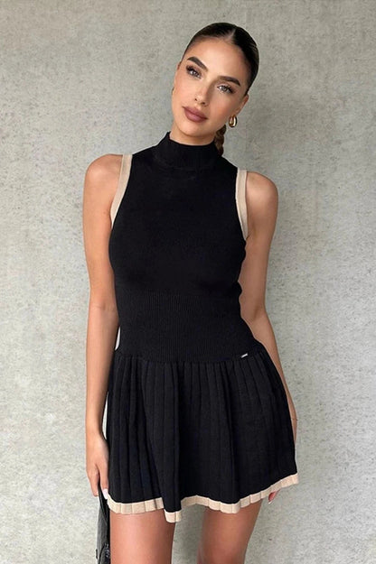 Sleeveless Slim Fit Mini Dress With O Neck Straps