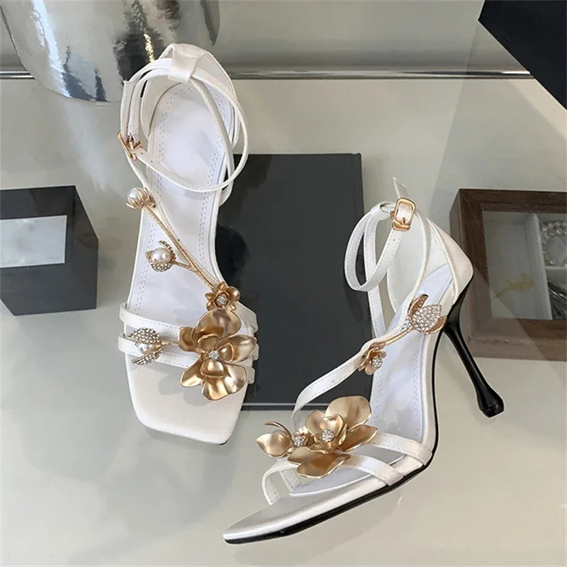 Fretwork Flower Thin Heels Sandals For Women