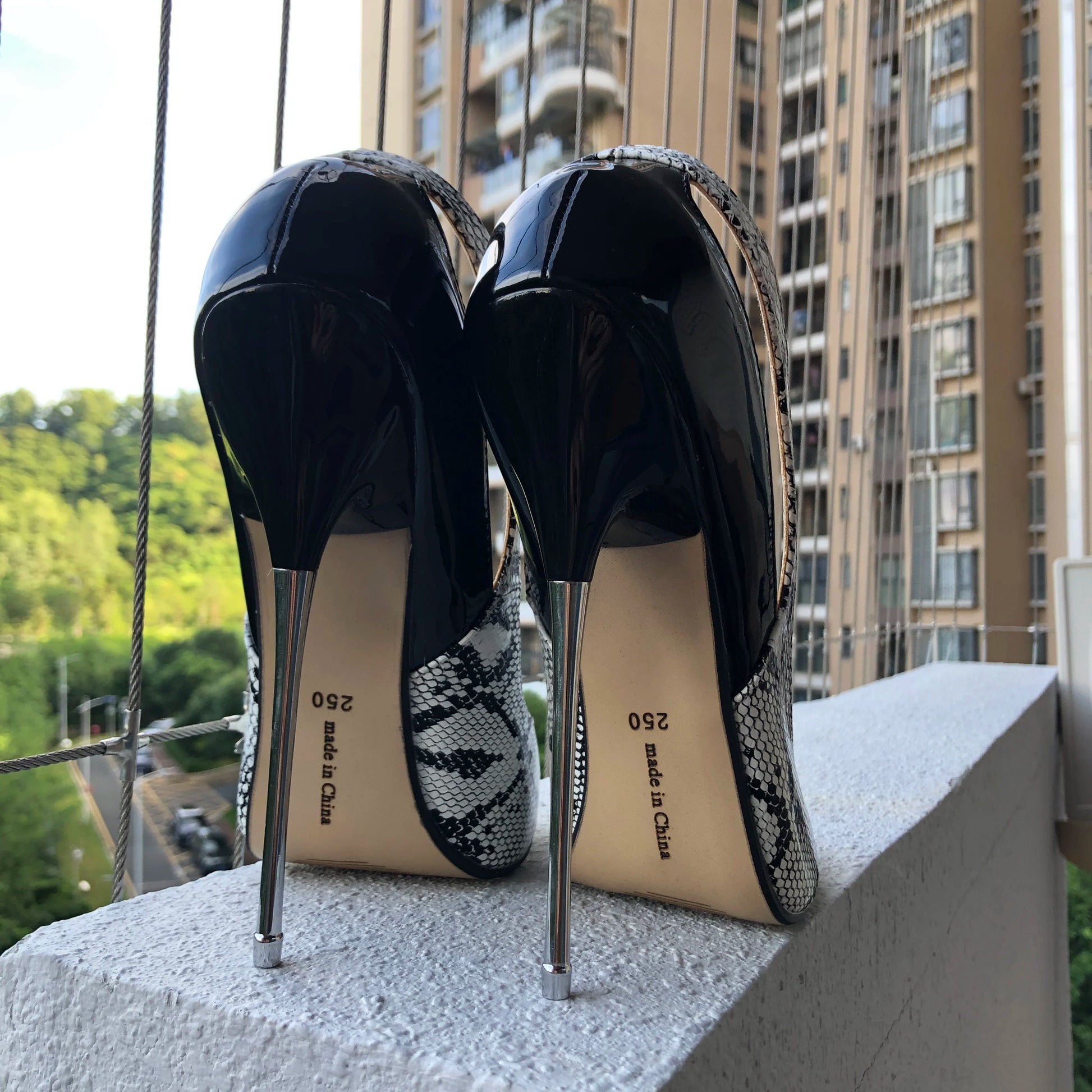 16Cm Sexy Extreme High Heels Snakeskin Pumps