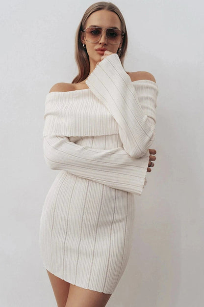 48595622461717|48595622625557|48595622658325