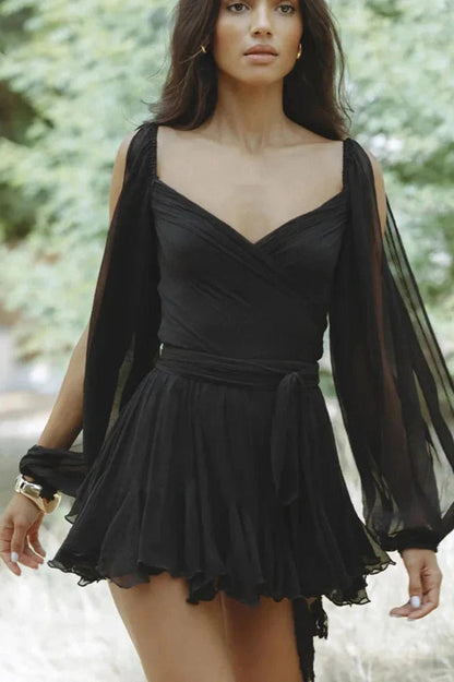 Elegant Pleated Backless Mini Dress With Long Sleeves