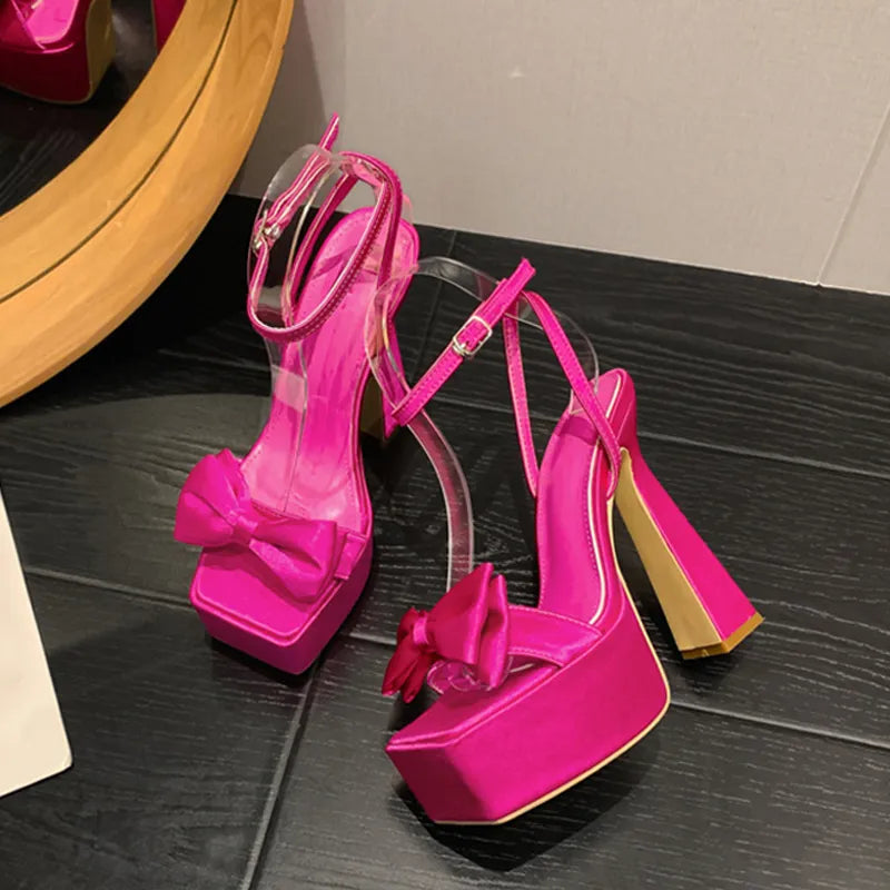 Ultra High Heel Platform Sandals For Women On The Runway