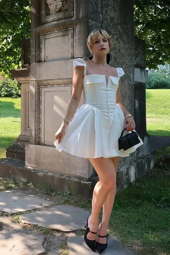 V-Neck High Waist Pleated Backless Mini Dress