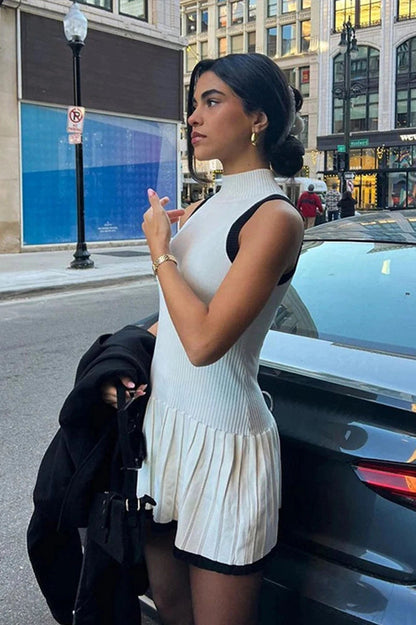 Sleeveless Slim Fit Mini Dress With O Neck Straps