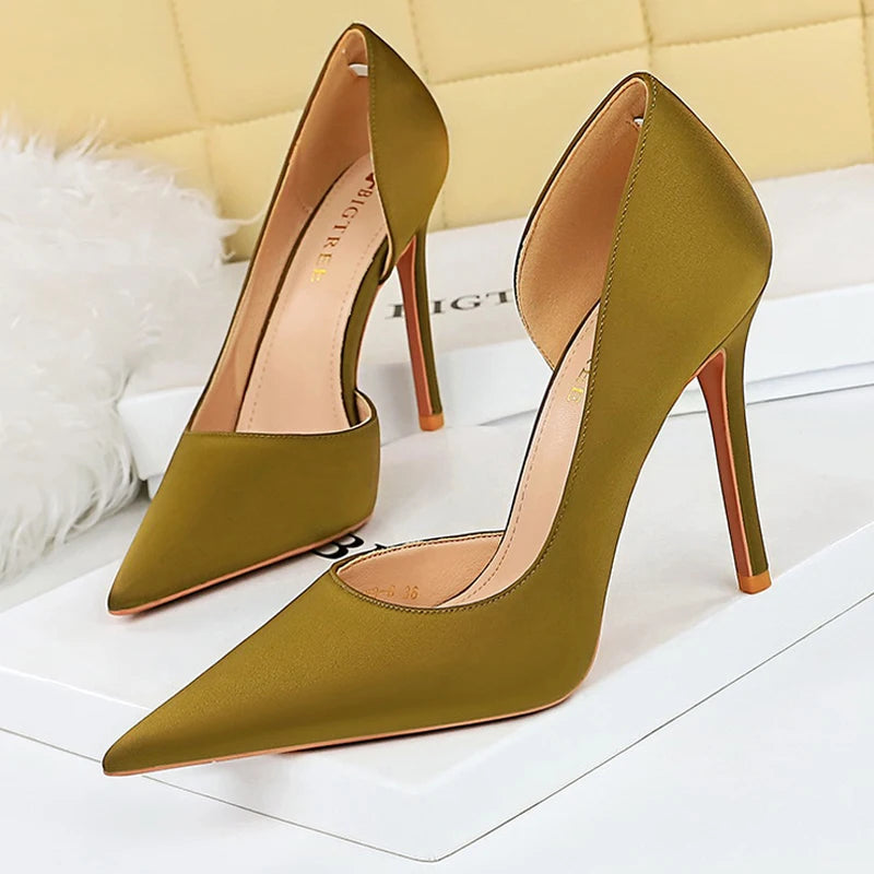 Size 43 Pointed Woman Pumps High Heels For Professional Office Wear