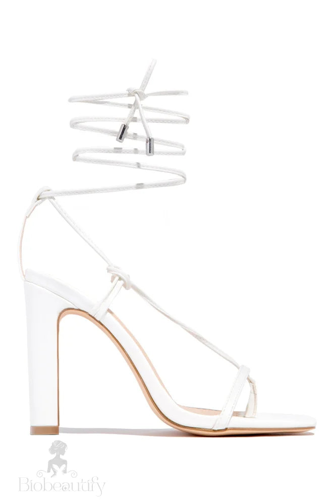 Allisa High Heels 9 / White