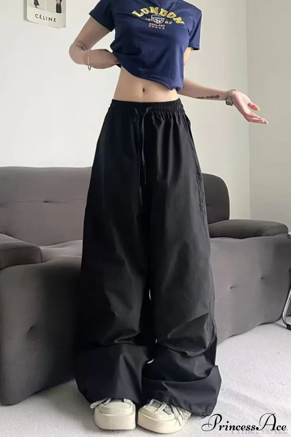 Athletic Stretchy Waist Relaxed Cargo Pants Black / S