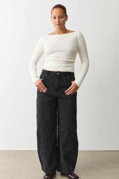 Boat Neck Fitted Fine Knit Sweater