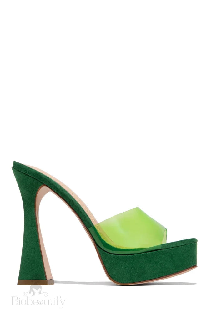 Barbie Platform Heels 7.5 / Green