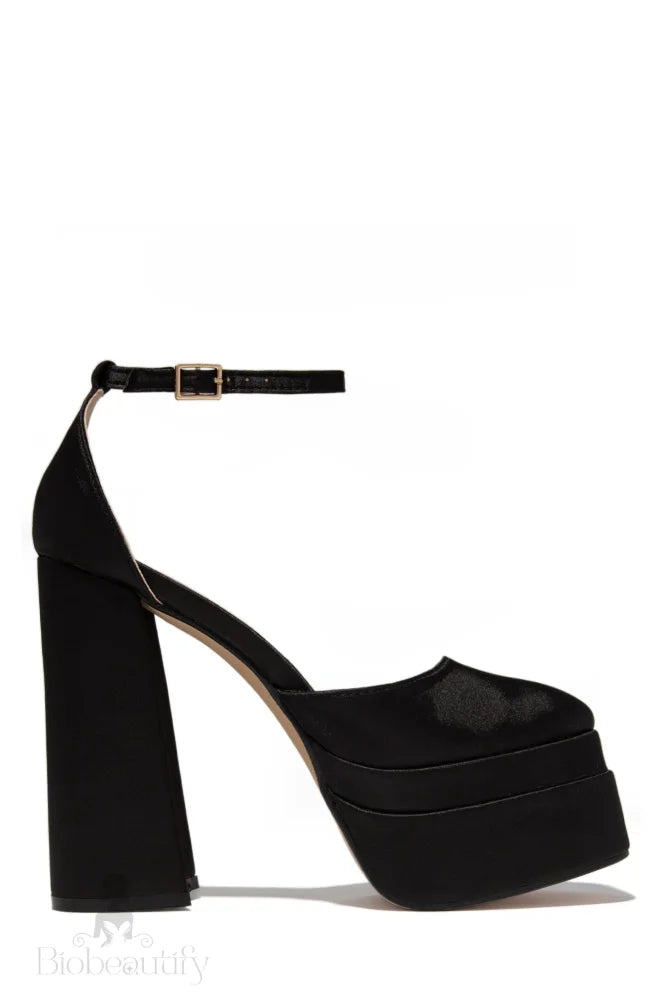 Blanca Black Heels 8 /