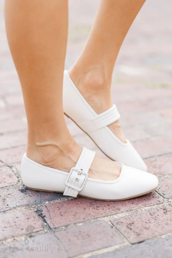 Bone White Mary Jane Flats 5.5 /