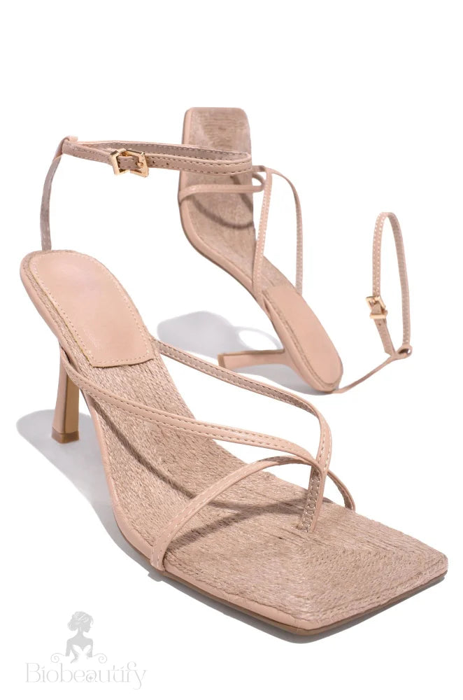 Catrina Nude Heels 6.5 /