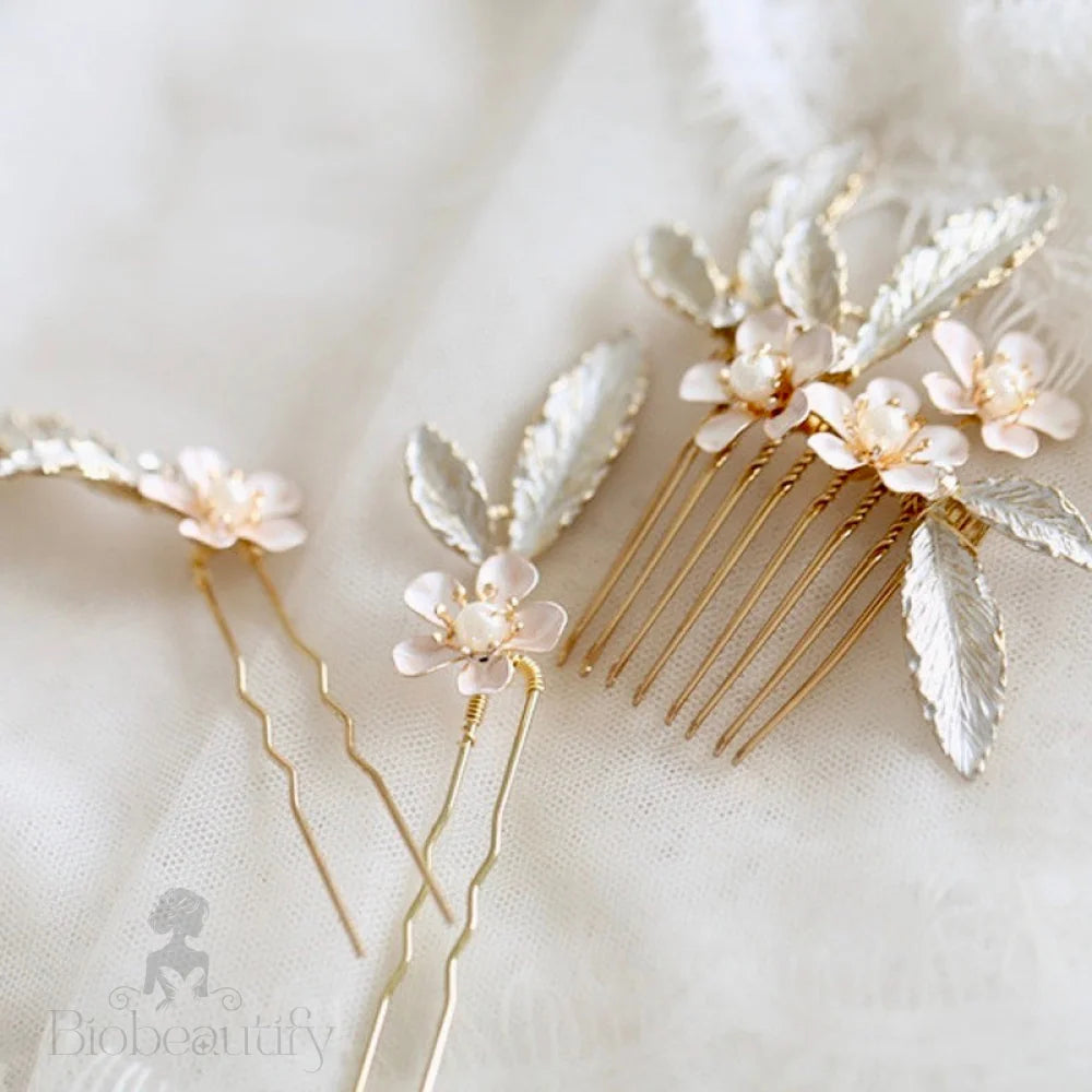 Cersei Romantic Bridal Hair Comb And Pin Set