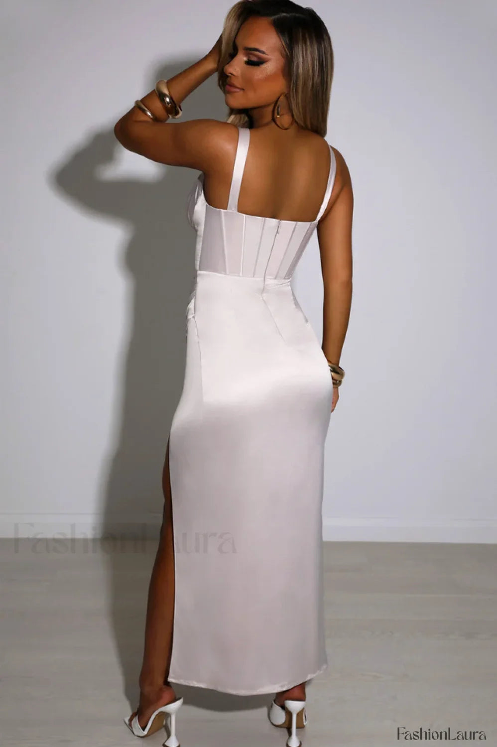 Cordelia Elegant Maxi Dress