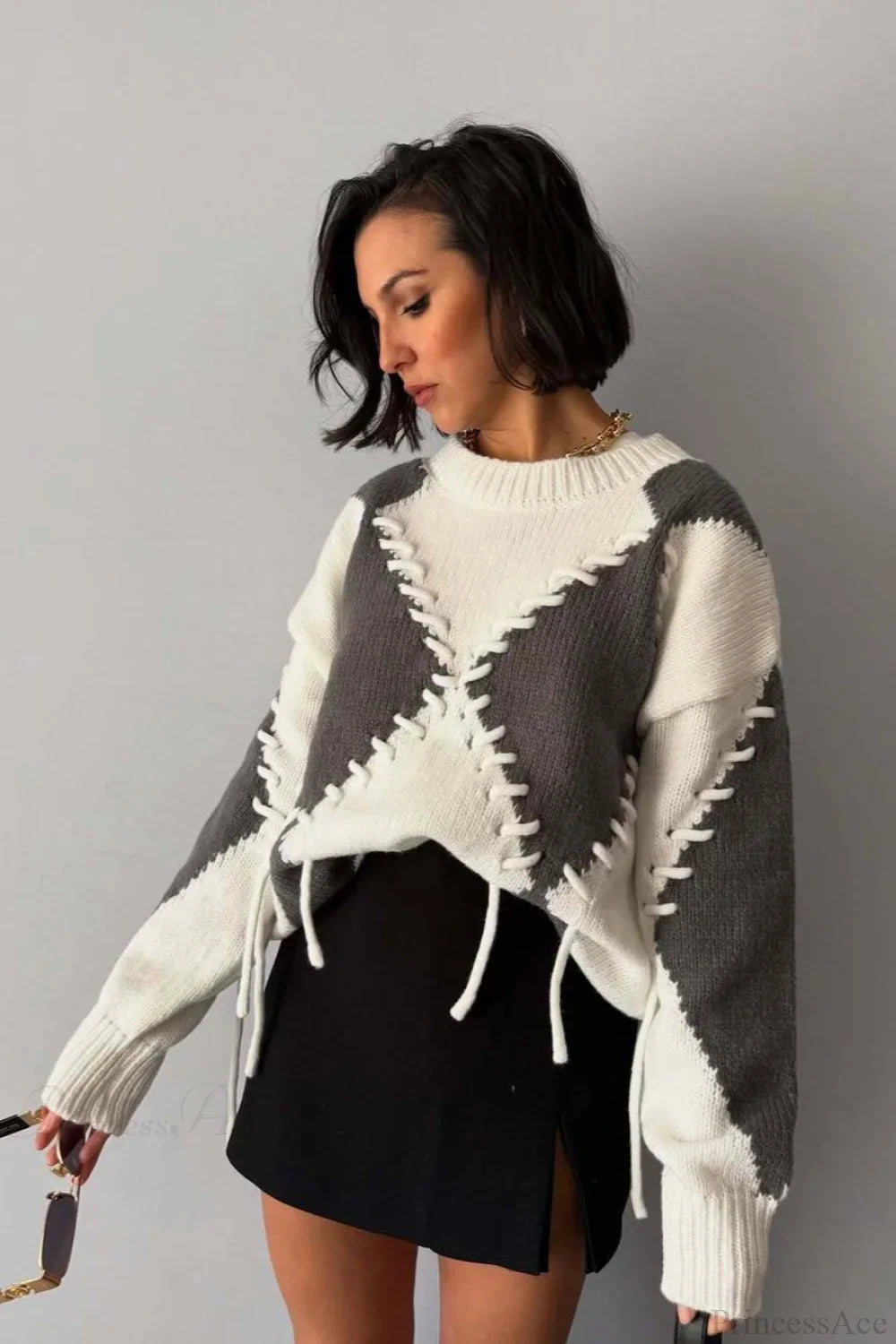 Crew Neck Long Sleeve Contrast Argyle Drawcord Sweater Gray / S