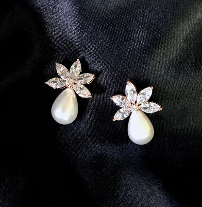 Darlene Bridal Earrings With Pearl And Cubic Zirconia In Silver Rose Gold