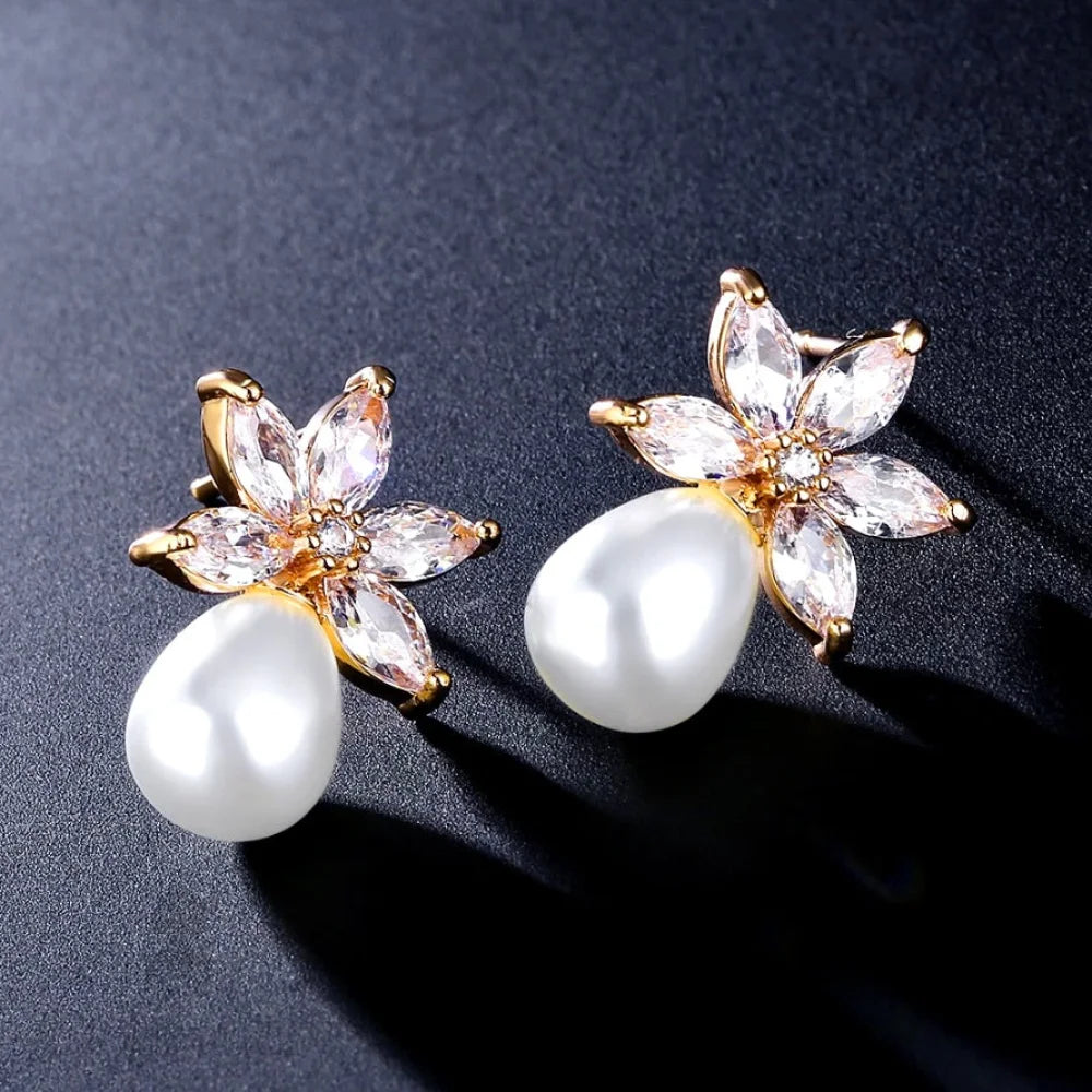 Darlene Bridal Earrings With Pearl And Cubic Zirconia In Silver Rose Gold