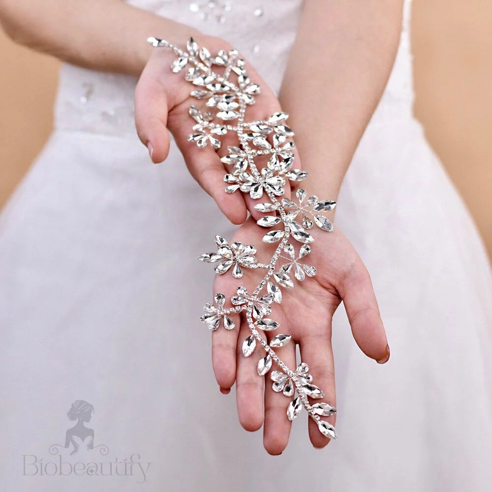 Dulce Silver Crystal Bridal Hairpiece