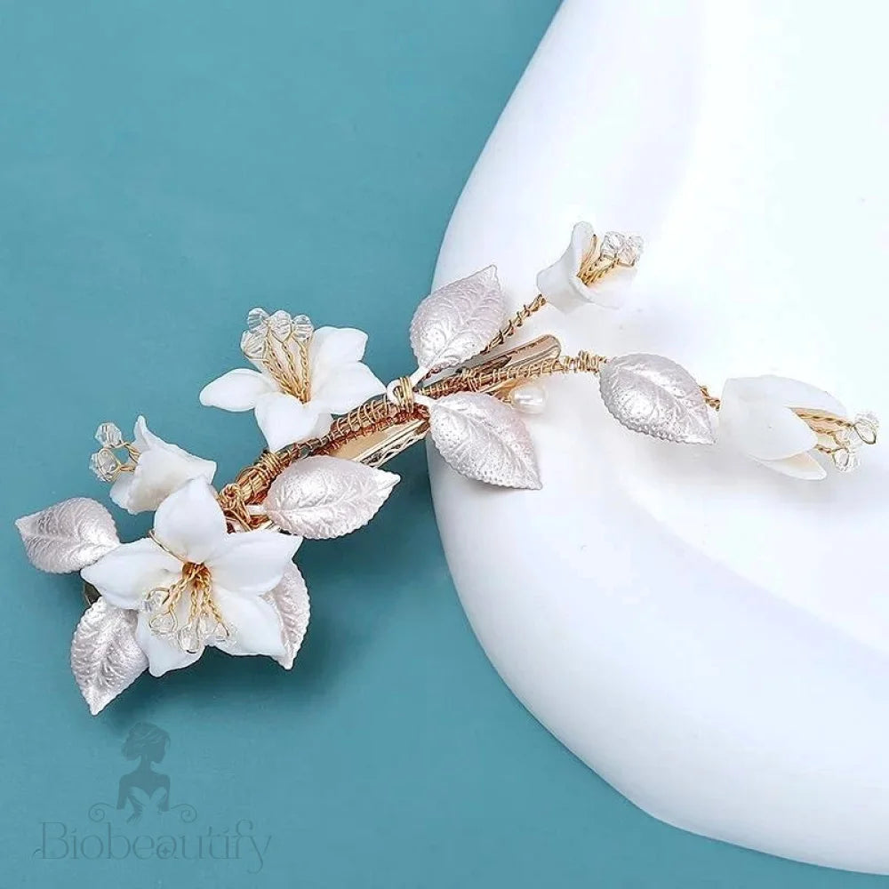 Edda Ceramic Floral Hair Clip For Brides