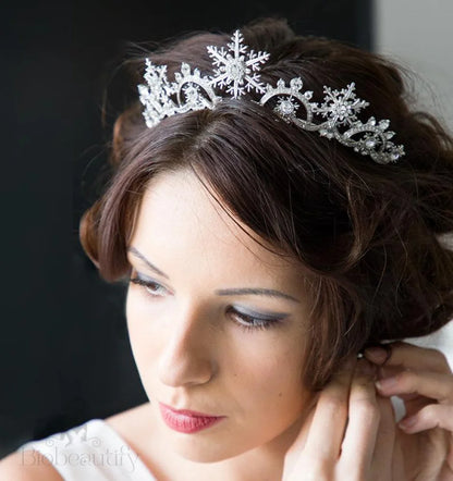 Eira Winter Snowflake Bridal Headpiece