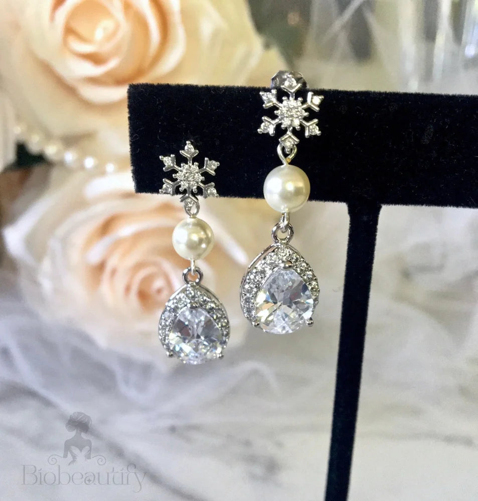 Eira Winter Snowflake Bridal Jewelry Set 3-Piece