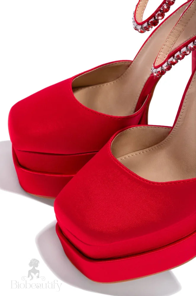 Elana Red Heel 7.5 /