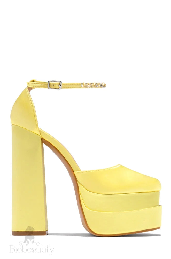 Elana Yellow Heel 8.5 /