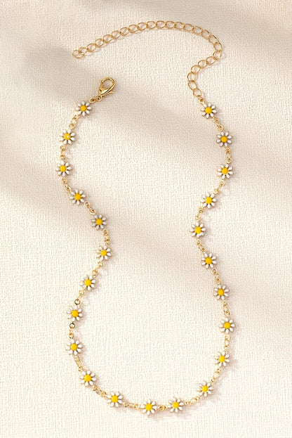 Daisy Alloy Choker Necklace With Adjustable Chain