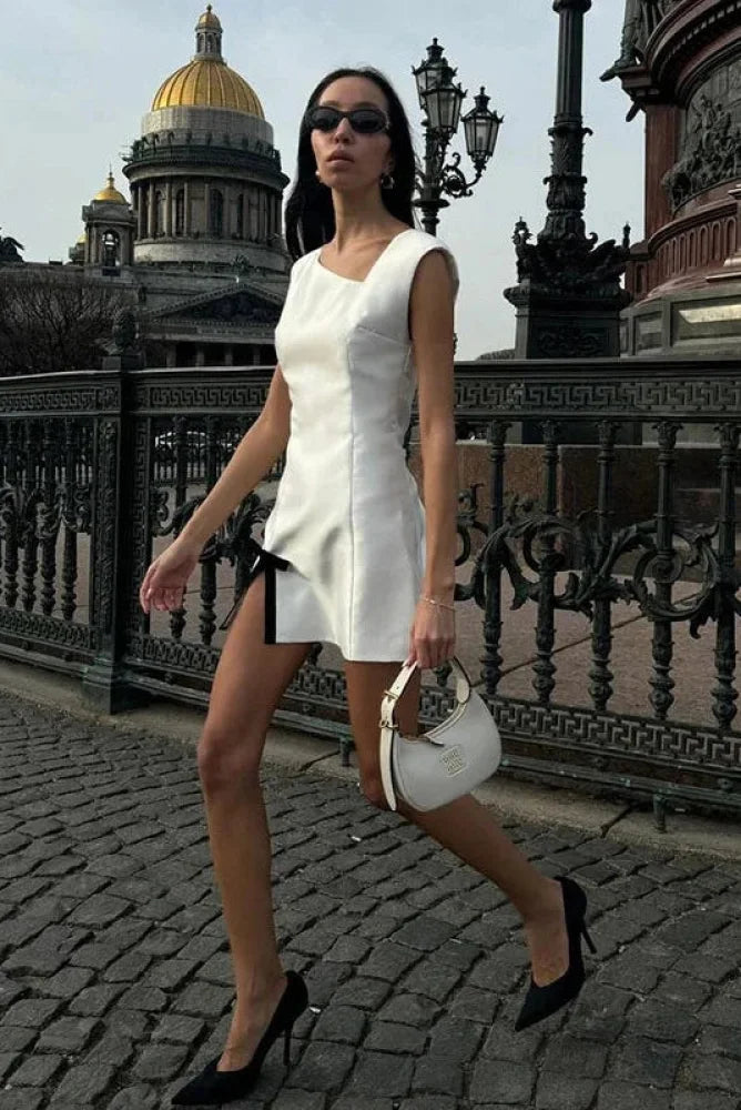 Elegant Sleeveless Bodycon Mini Dress