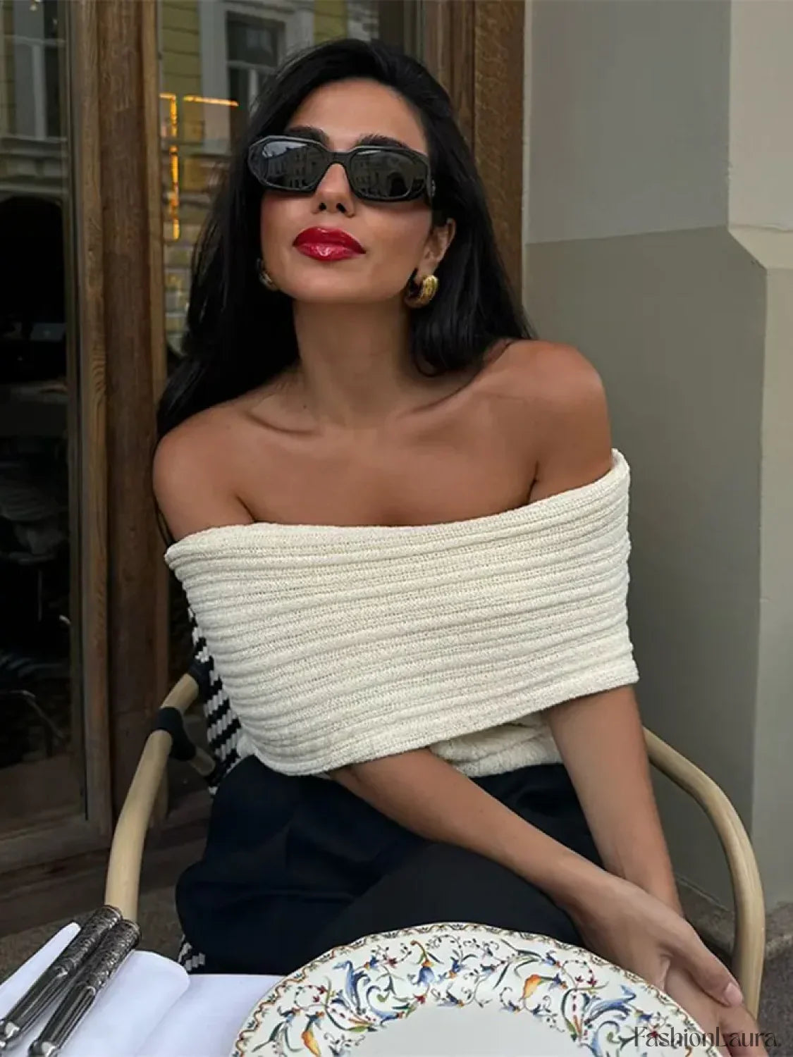 Elegant White One Shoulder Knitted Women Sexy Off Shoulder Short Sleeves Slim Sweater Sweaters L