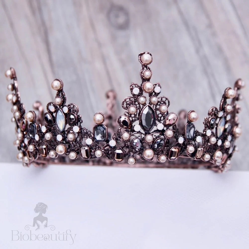 Eliette Baroque Pearl Bridal Tiara