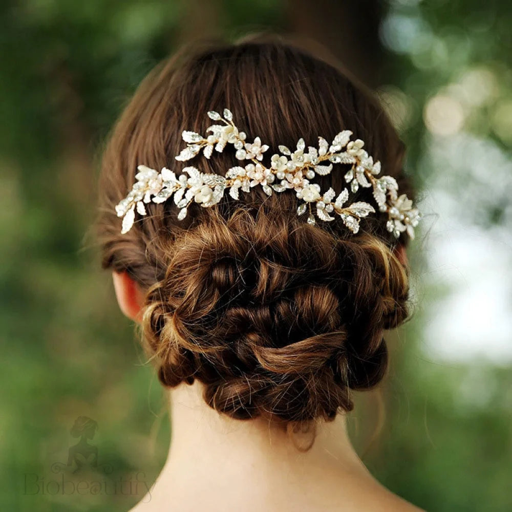 Émilie Handmade Wedding Hair Comb With Austrian Crystals Beads And Pearls In Gold