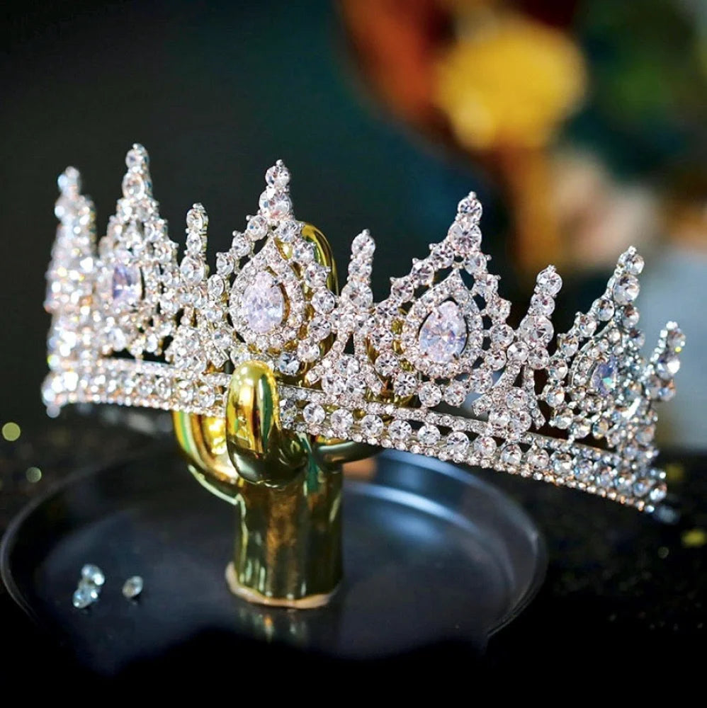 Emmy Royal Bridal Tiara