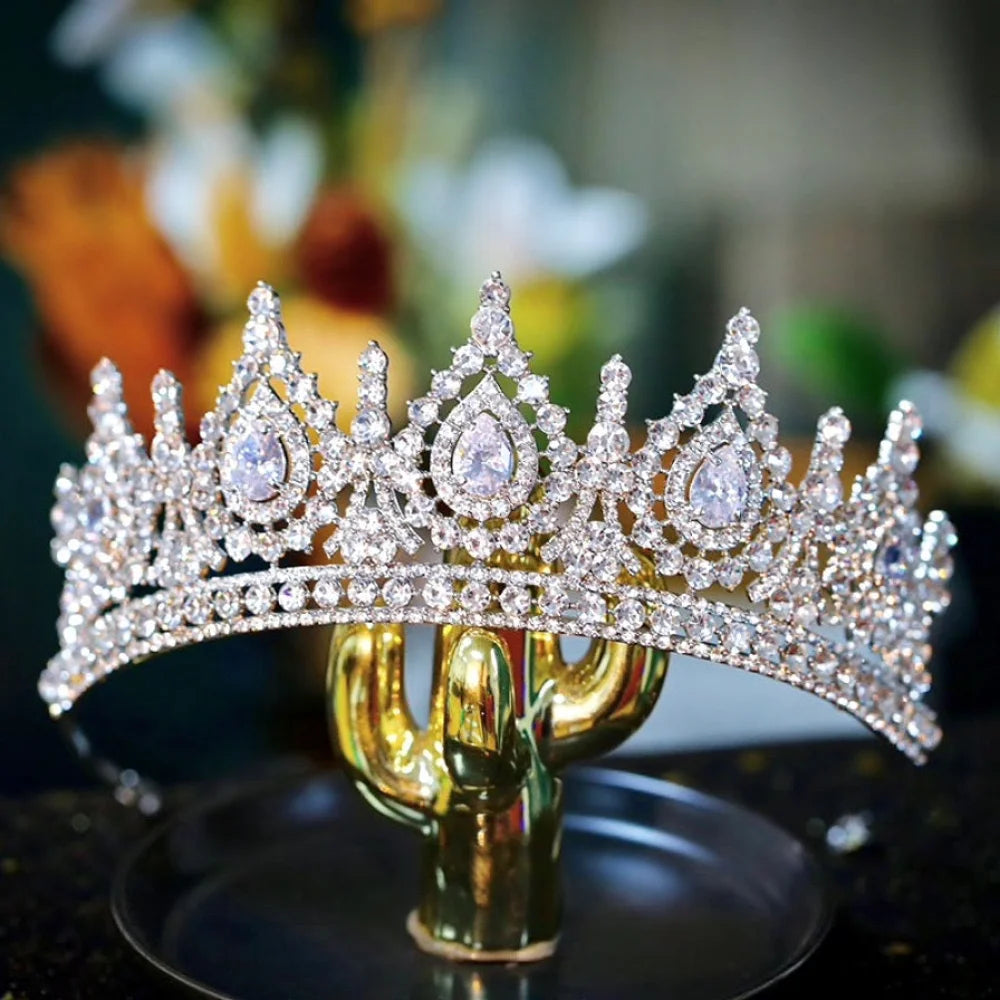 Emmy Royal Bridal Tiara