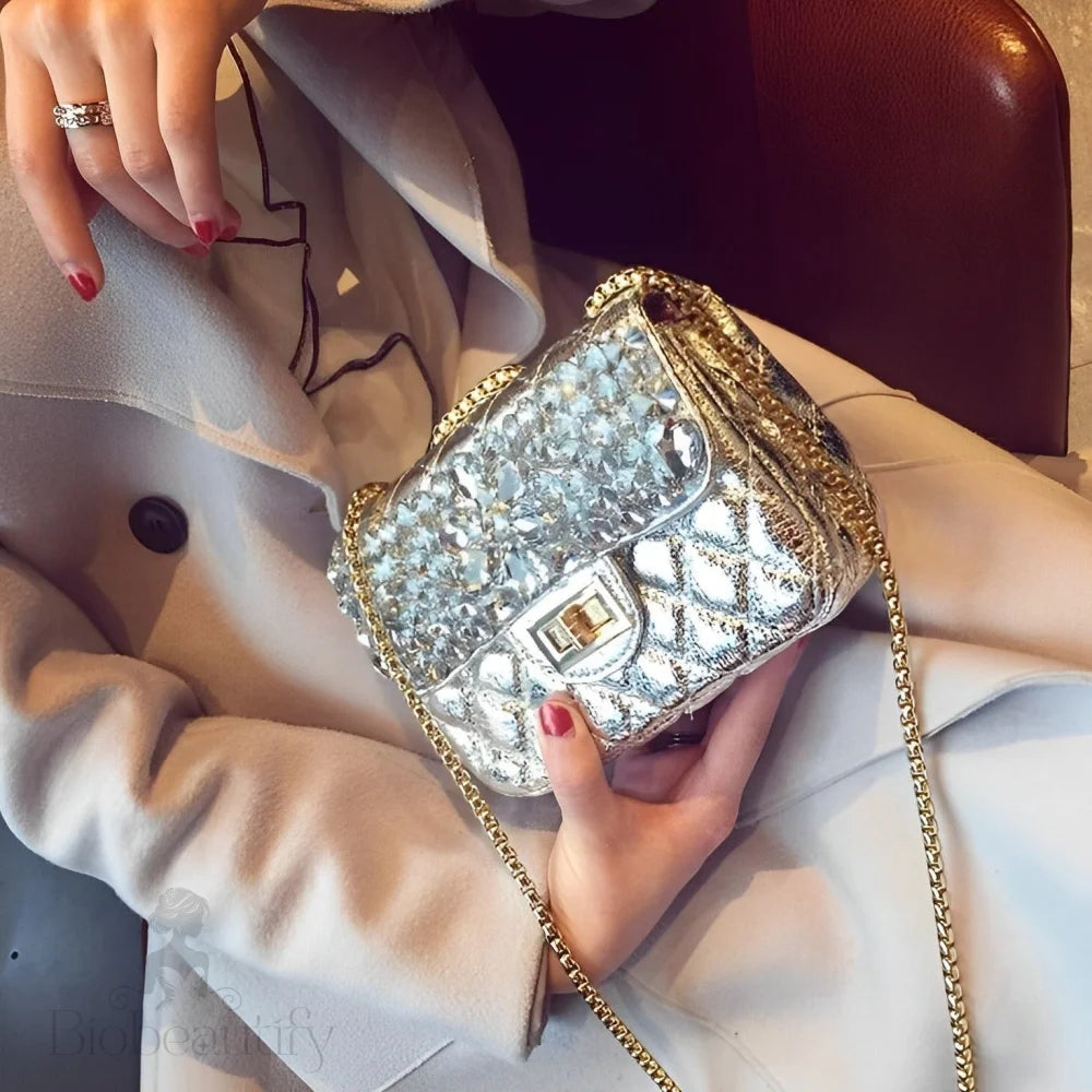 Erica Clutch Bag With Fragrance