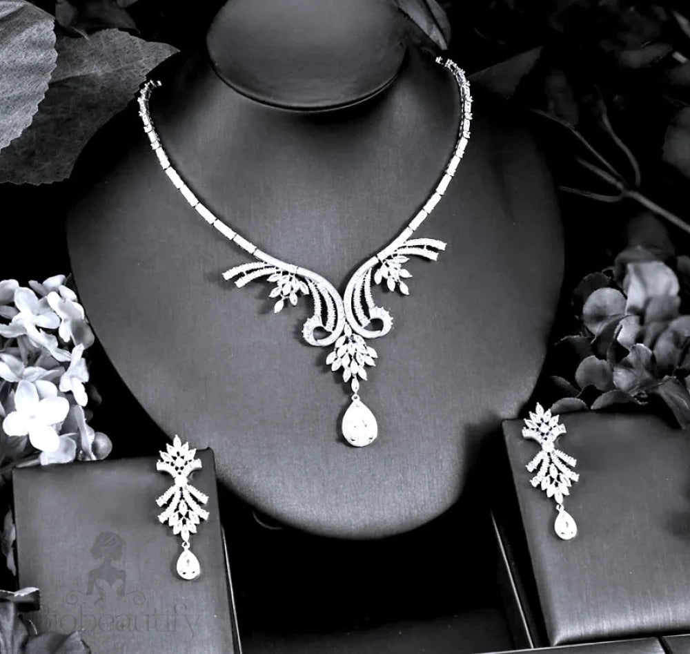 Essence Luxury Silver Cubic Zirconia Wedding Jewelry Set