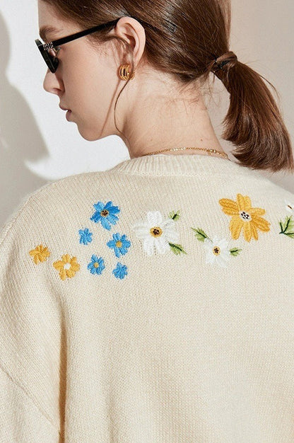 Vintage Floral Embroidery Sweater
