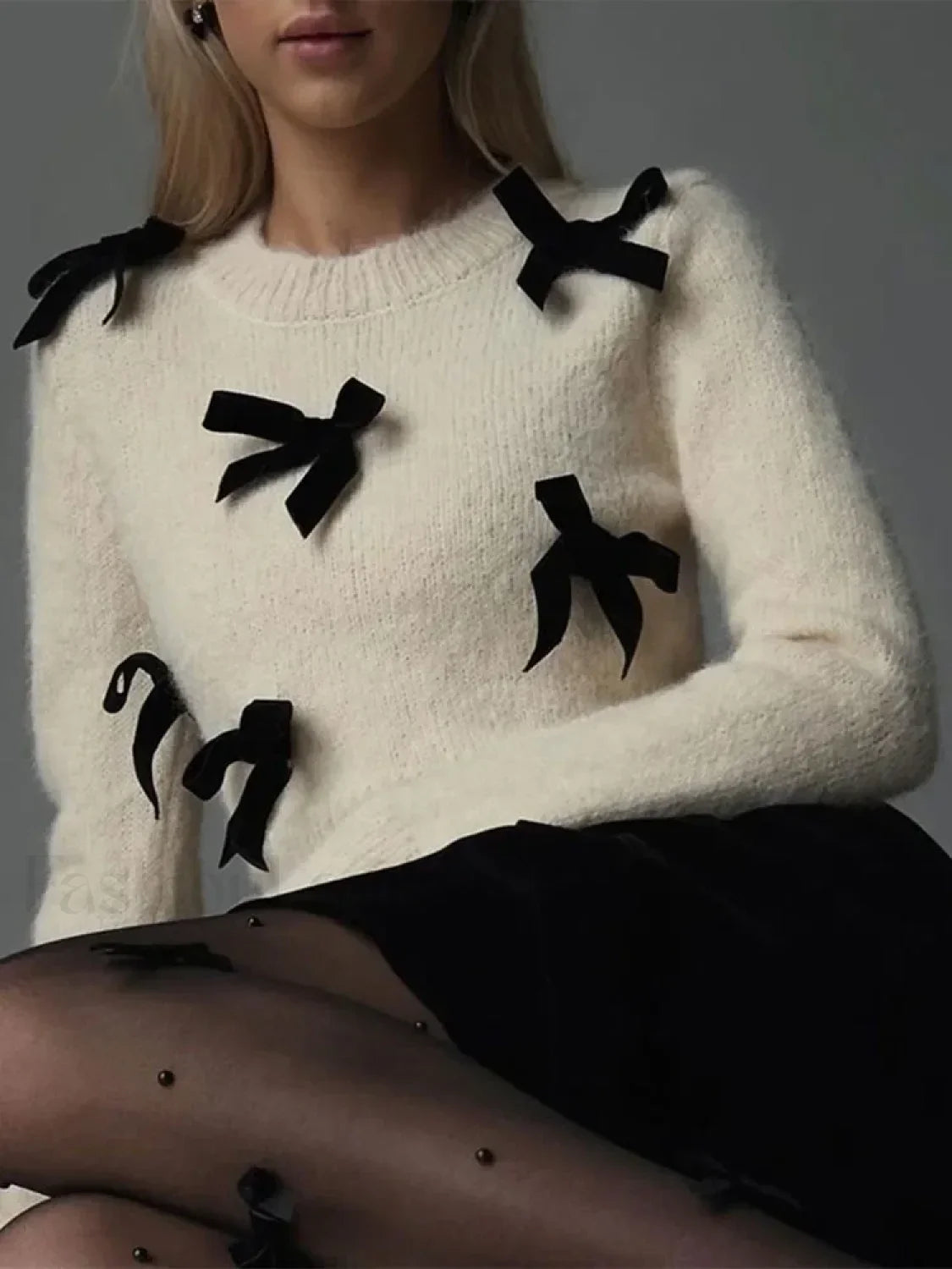 Fashion 3D Bow Round Neck For Women Elegant Long Sleeve Slim Warm Sweater Sweaters L