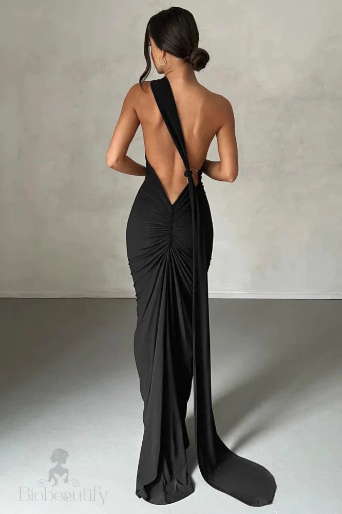 Galadriel Backless Gown Dress S / Black