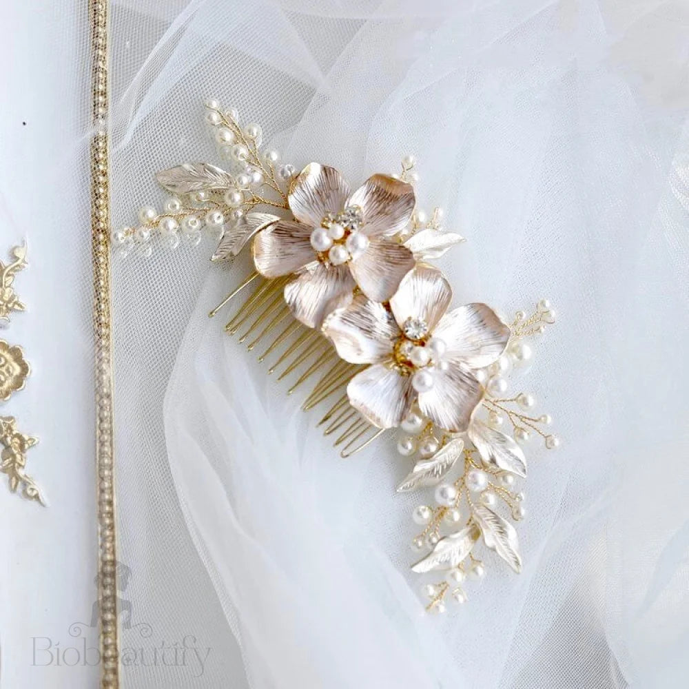 Geneva Pearl Bridal Hair Comb In Gold And Silver